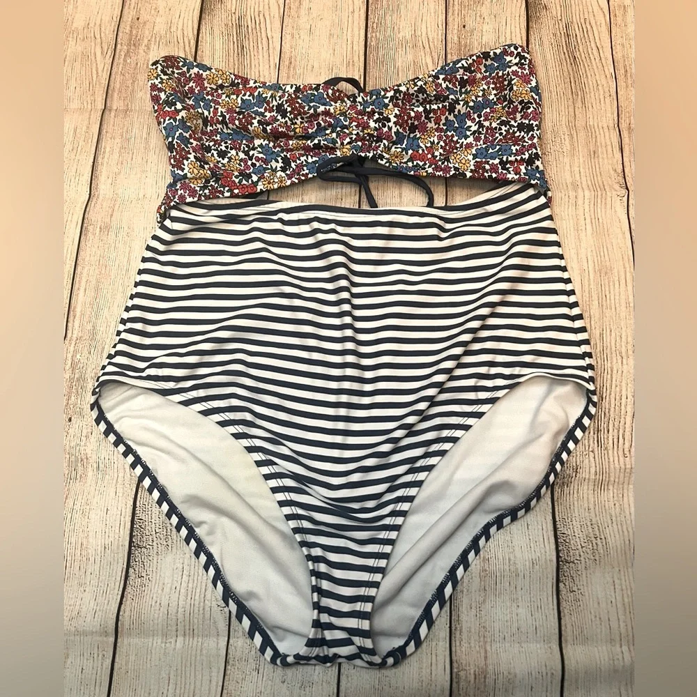 SALE-Time and Tru Women’s Swim Suit size XL (16-18) Summer, FINAL MARKDOWN - Picture 7 of 7